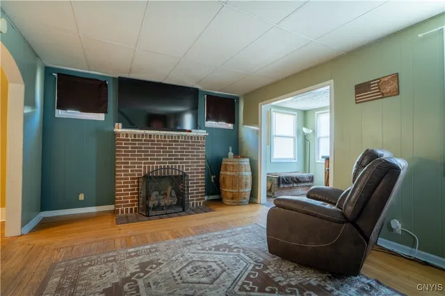 $172,400 | 108 Wells Place, Utica, NY 13502