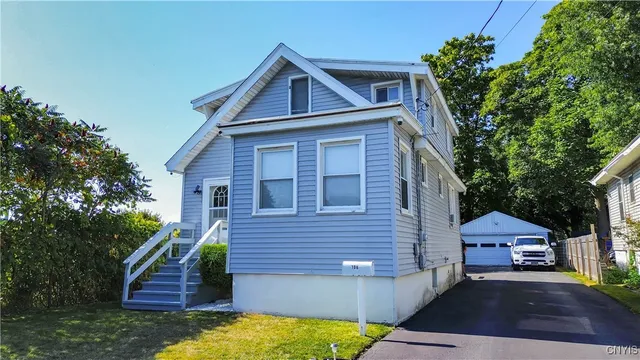 $172,400 | 108 Wells Place, Utica, NY 13502