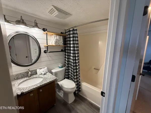 $339,000 | 3710 Weber Road, Unit 303E, Gatlinburg, TN 37738