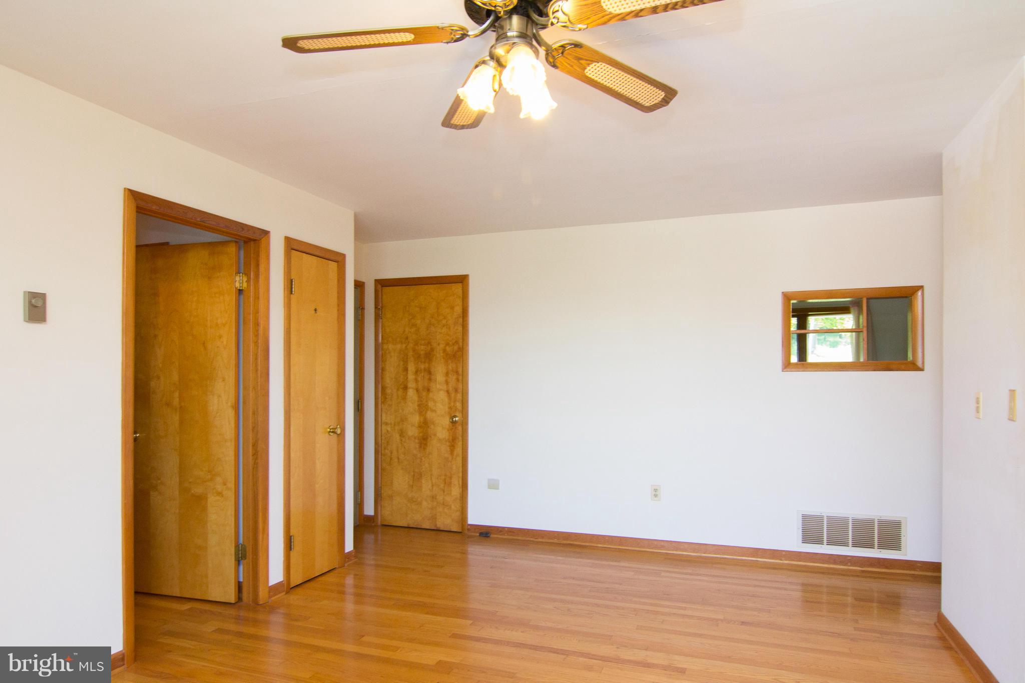 2538 Bert Fowler Road Hampstead, MD 21074 - Photo 11 of 23 Bedroom