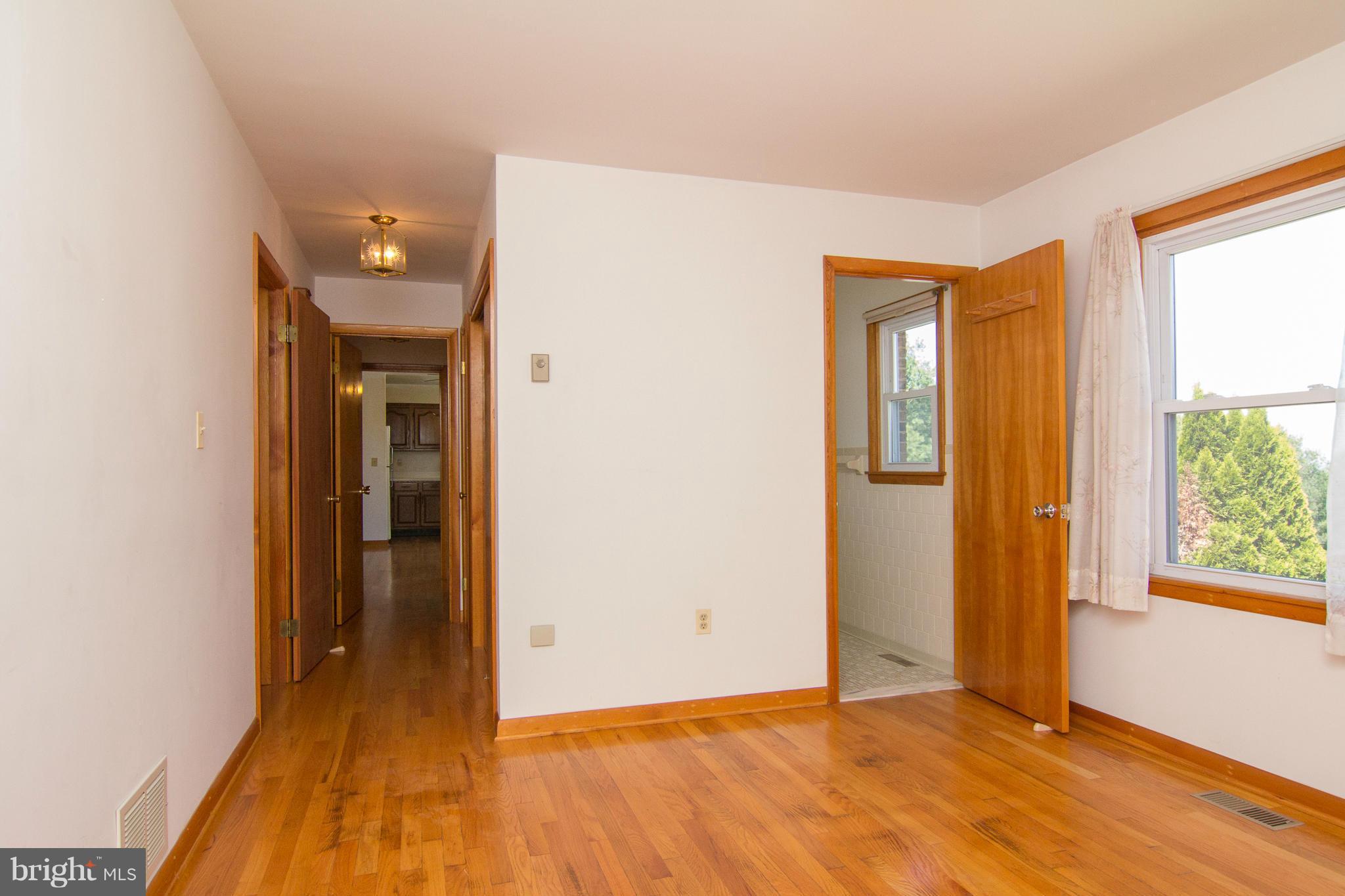 2538 Bert Fowler Road Hampstead, MD 21074 - Photo 15 of 23 Bedroom
