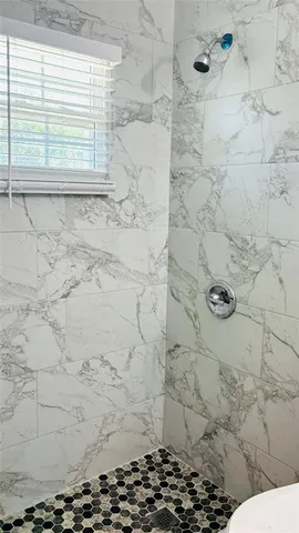 $950 | 260 South Corinth St Road, Unit 238, Dallas, TX 75203