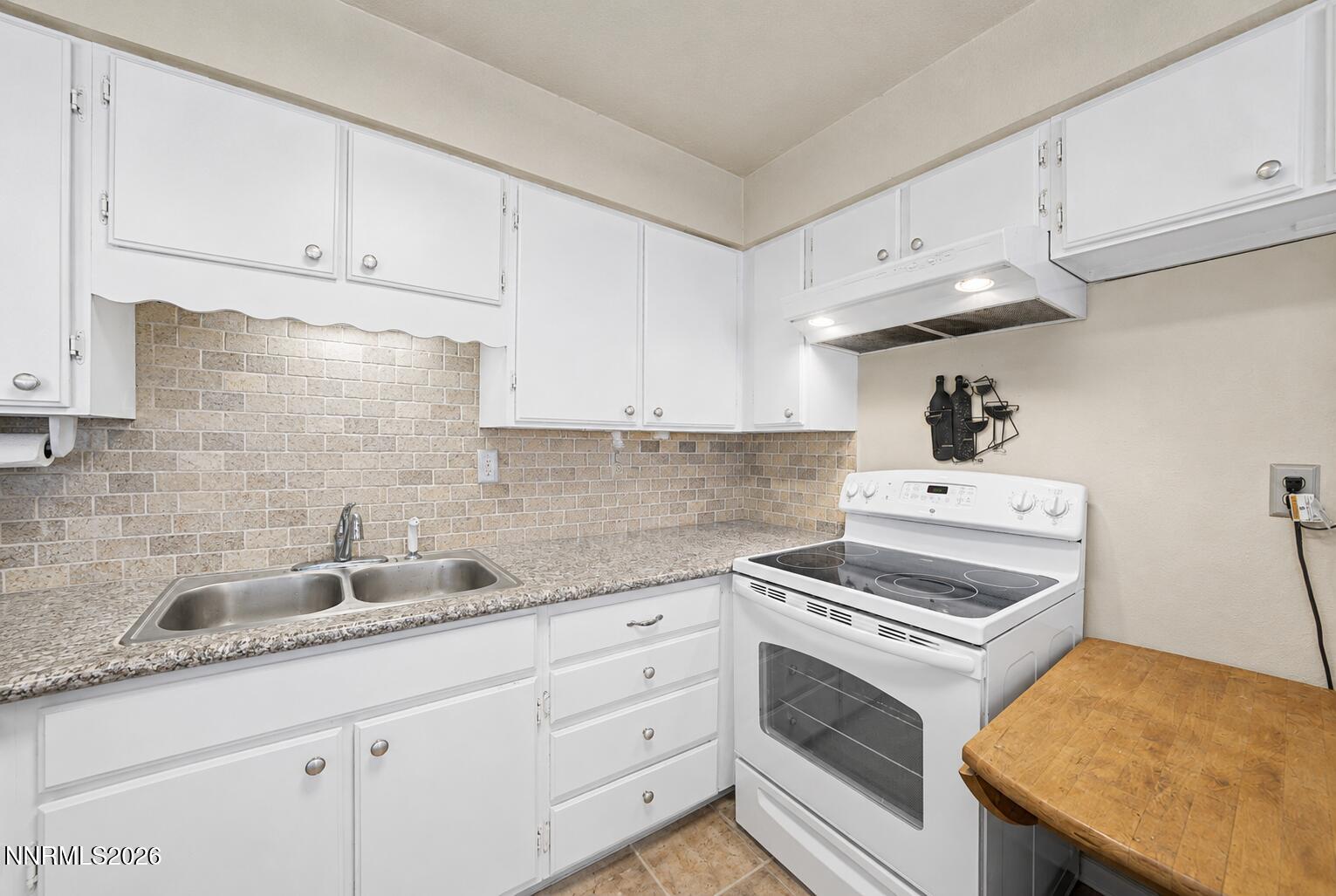 575 Claremont Street Reno, NV 89502 - Photo 17 of 37 ChatGPT Image Jul 15, 2026 at 09_30_42 A
