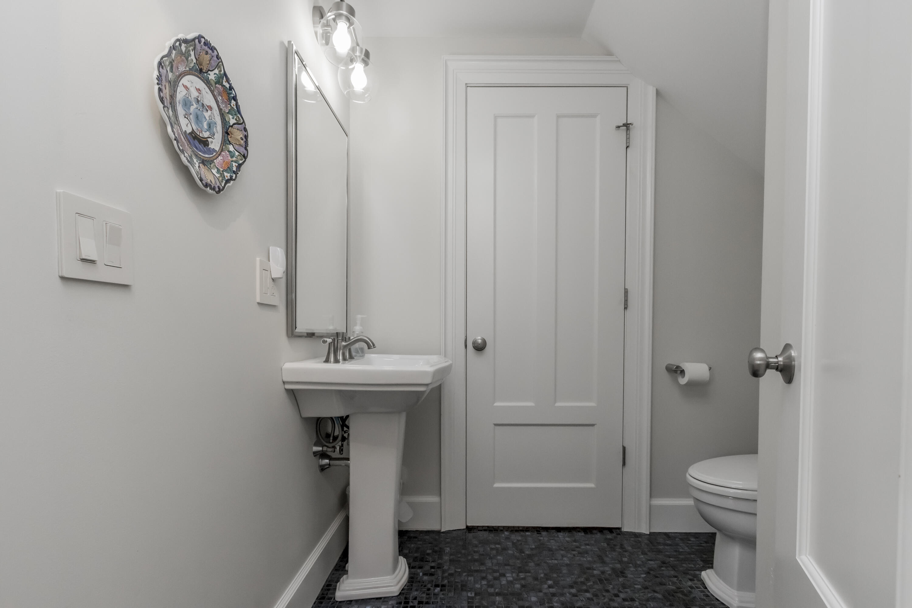 76 Morning Street, Unit 1 Portland, ME 04101 - Photo 18 of 22 2nd Full Bath