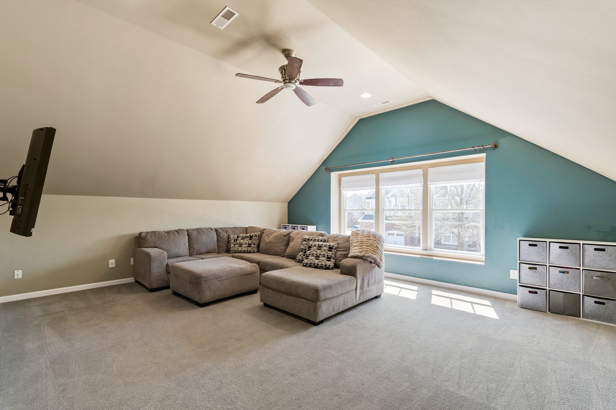 7245 Riverfront Drive Nashville, TN 37221 - Photo 57 of 74 a living room with furniture and a window