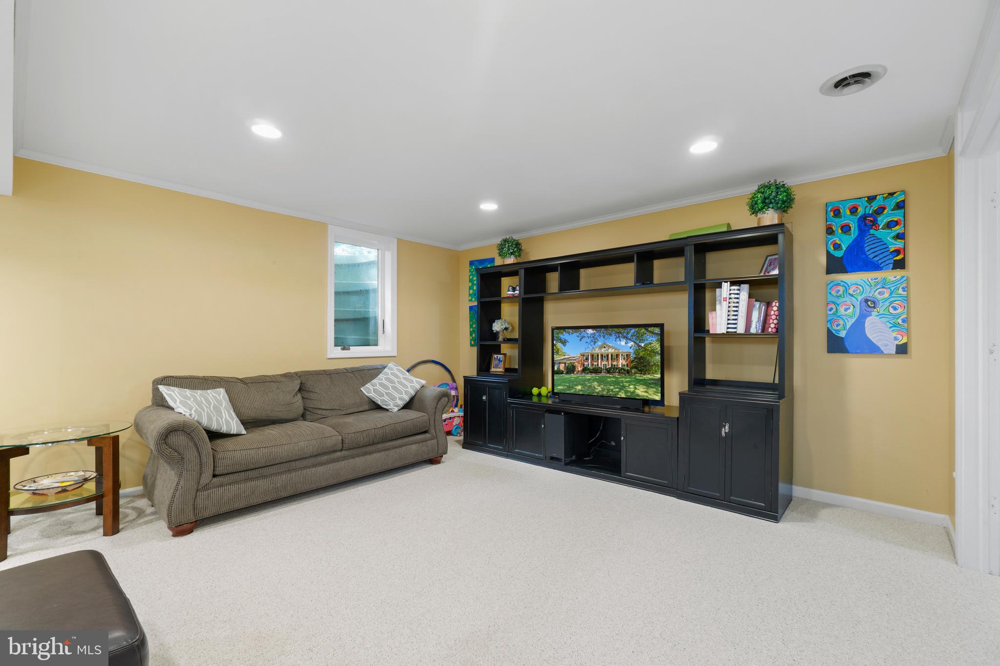1015 Riva Ridge Drive Great Falls, VA 22066 - Photo 26 of 36