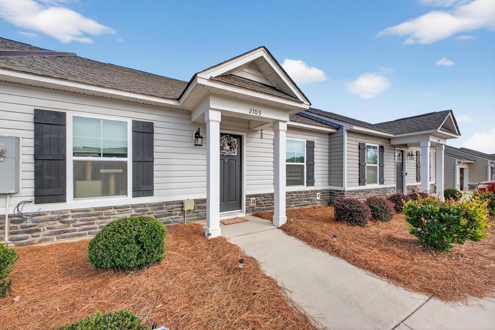 2103 Catlet Court Aiken, SC 29803 - Photo 2 of 22