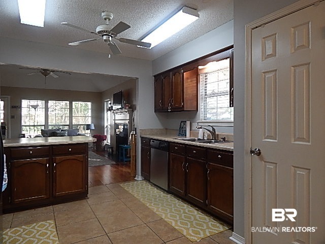 771 Linlen Avenue Mobile, AL 36609 - Photo 3 of 12