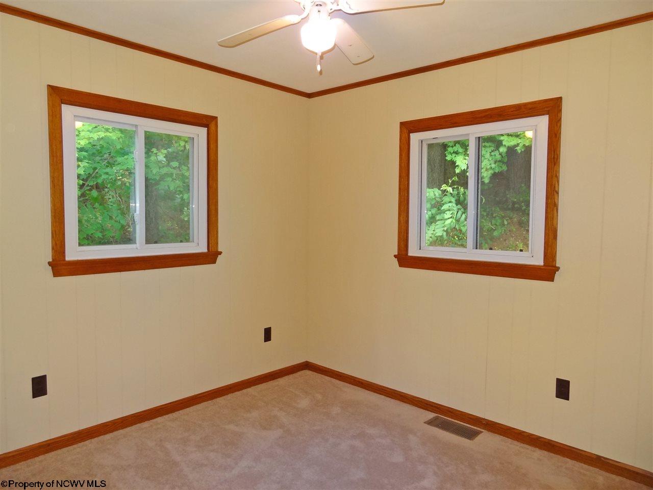 2901 Fairmont Road Morgantown, WV 26501 - Photo 19 of 20 Gallery Image 19