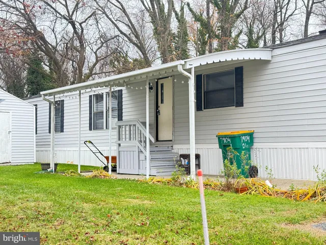 $65,000 | 819 Leswood Court, Dundalk, MD 21222