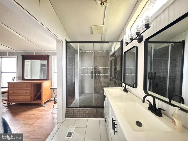 $65,000 | 819 Leswood Court, Dundalk, MD 21222