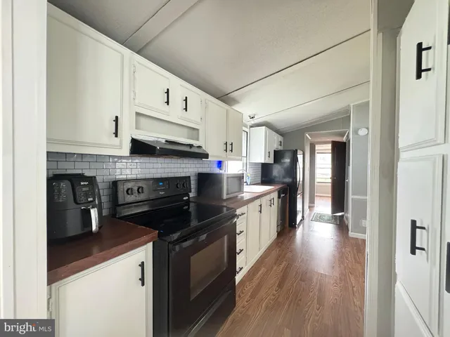 $65,000 | 819 Leswood Court, Dundalk, MD 21222