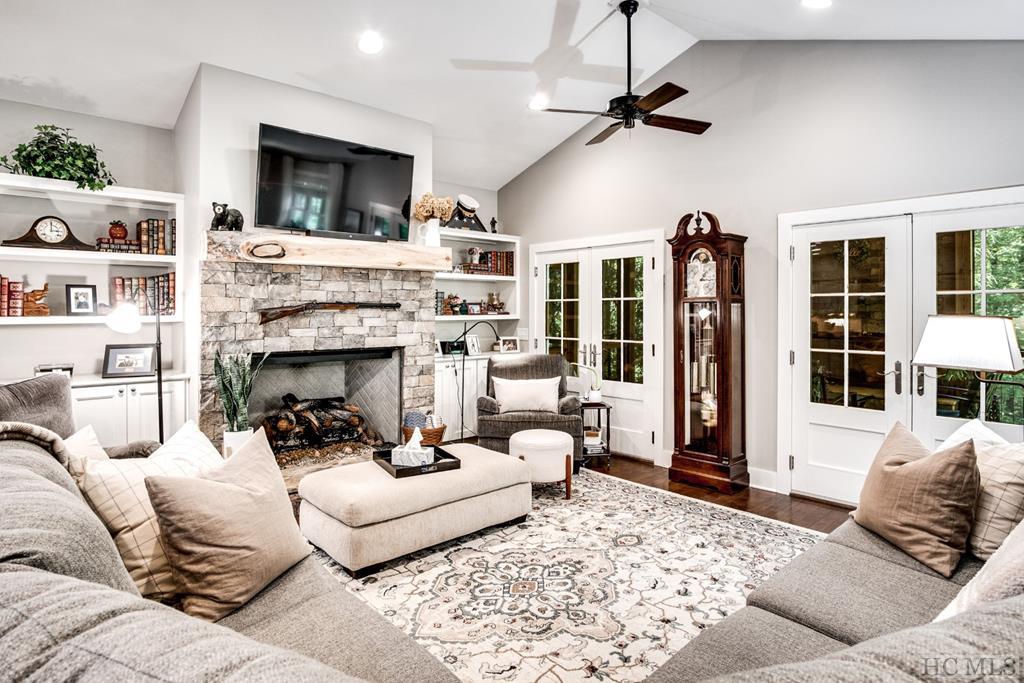 88 High View Road Cashiers, NC 28717 - Photo 4 of 46 Gallery Image 4
