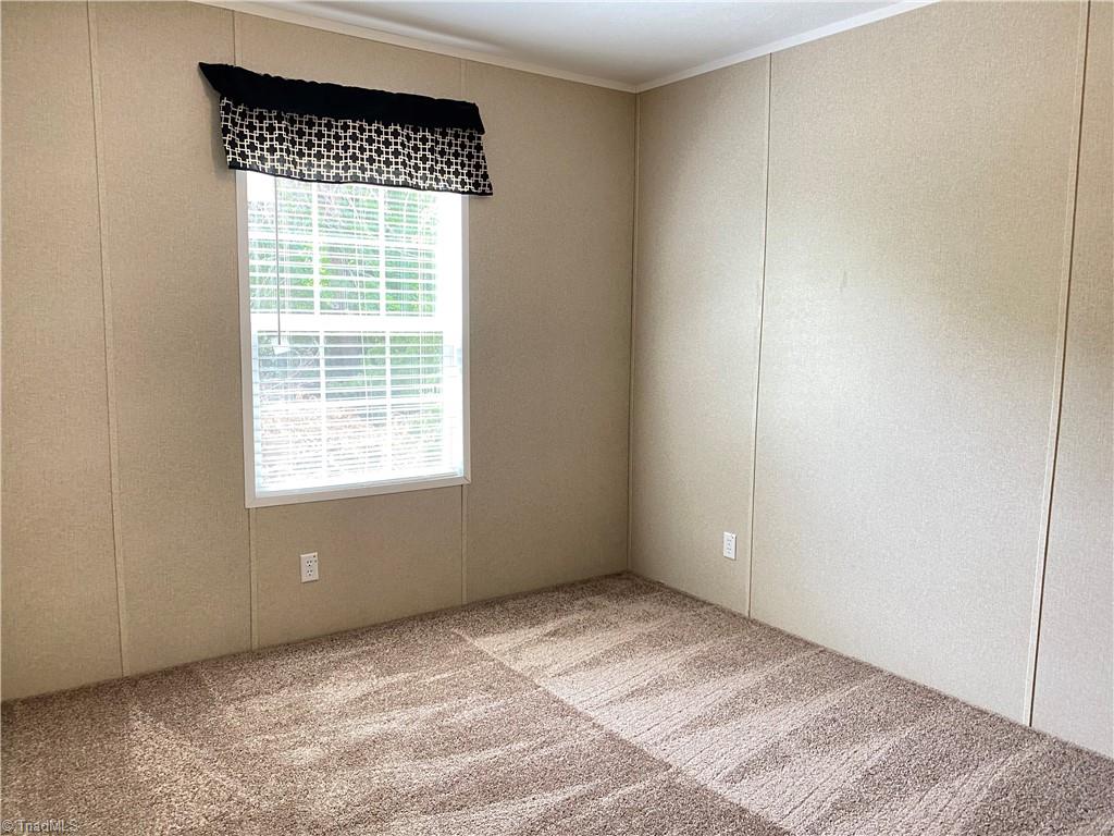 156 Anderson Road Eden, NC 27288 - Photo 10 of 13 Gallery Image 10