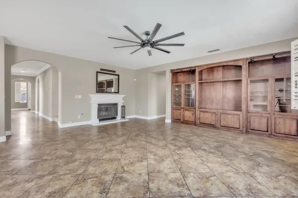 $699,900 | 3329 Vancouver Drive, Modesto, CA 95355