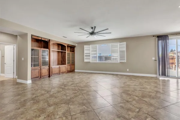 $699,900 | 3329 Vancouver Drive, Modesto, CA 95355