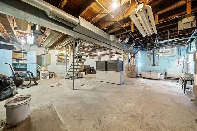 $315,000 | 2172 Highway 268, Chicora, PA 16025