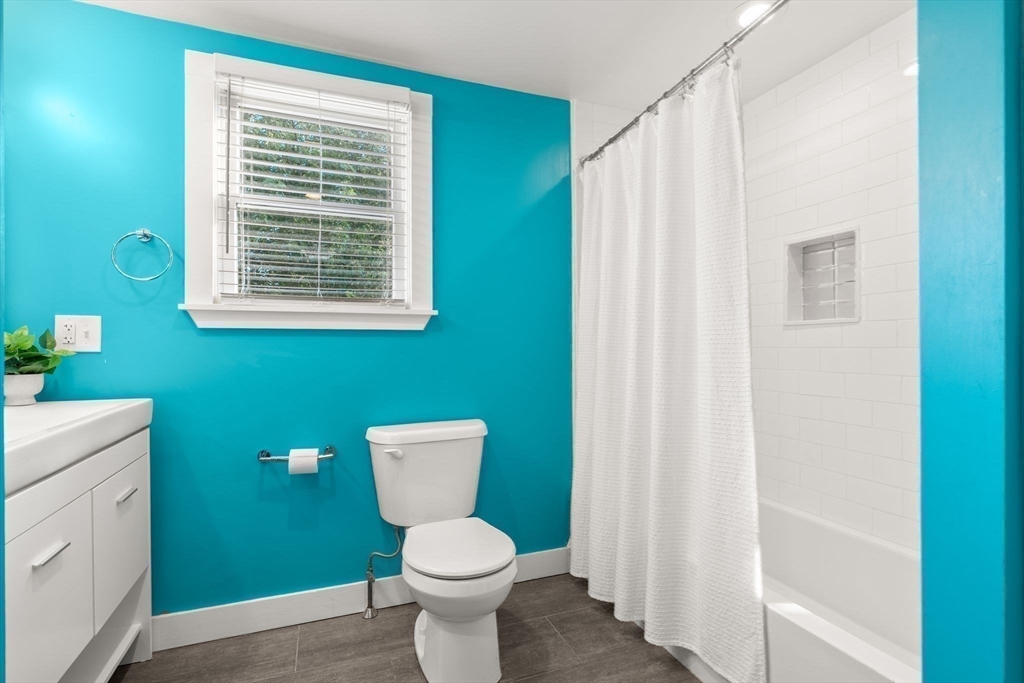 15 University Road Arlington, MA 02474 - Photo 29 of 39