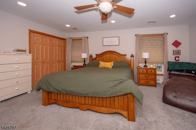 70 Holland Road Wantage, NJ 07461 - Photo 11 of 33