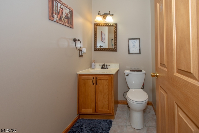 70 Holland Road Wantage, NJ 07461 - Photo 20 of 33