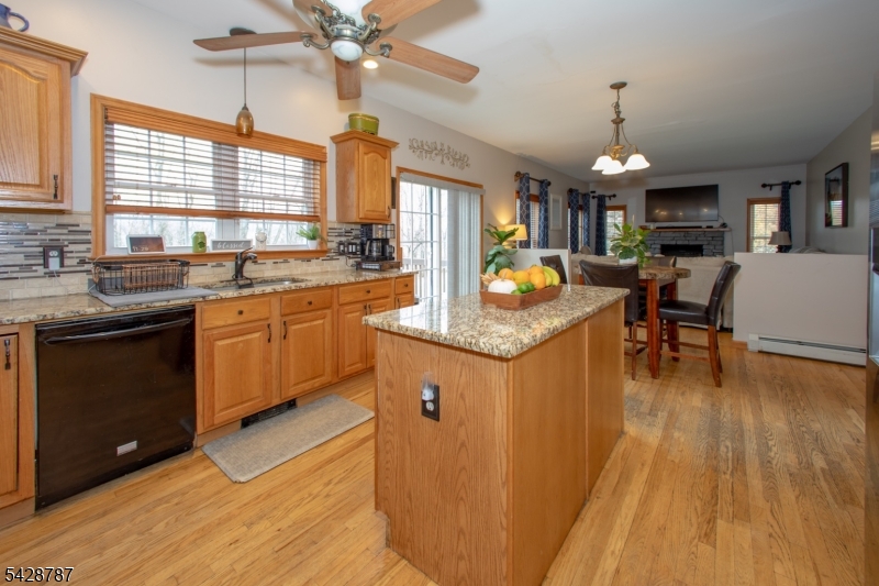 70 Holland Road Wantage, NJ 07461 - Photo 24 of 33