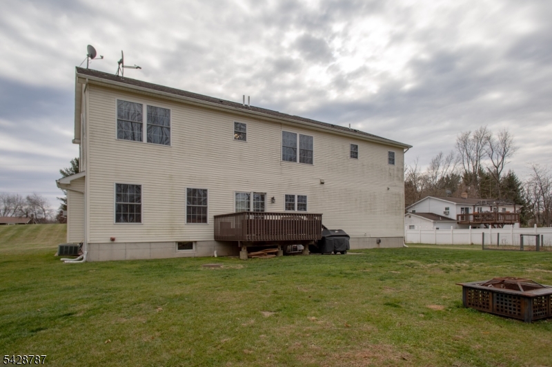 70 Holland Road Wantage, NJ 07461 - Photo 32 of 33