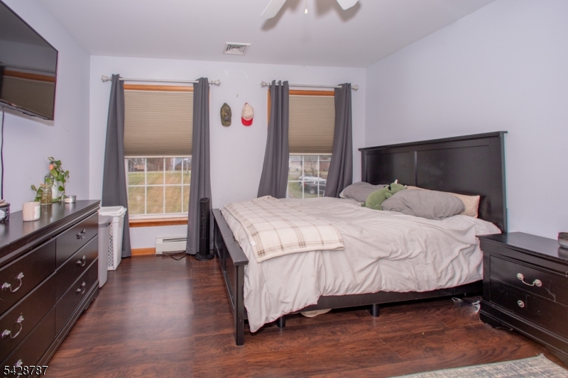 70 Holland Road Wantage, NJ 07461 - Photo 8 of 33