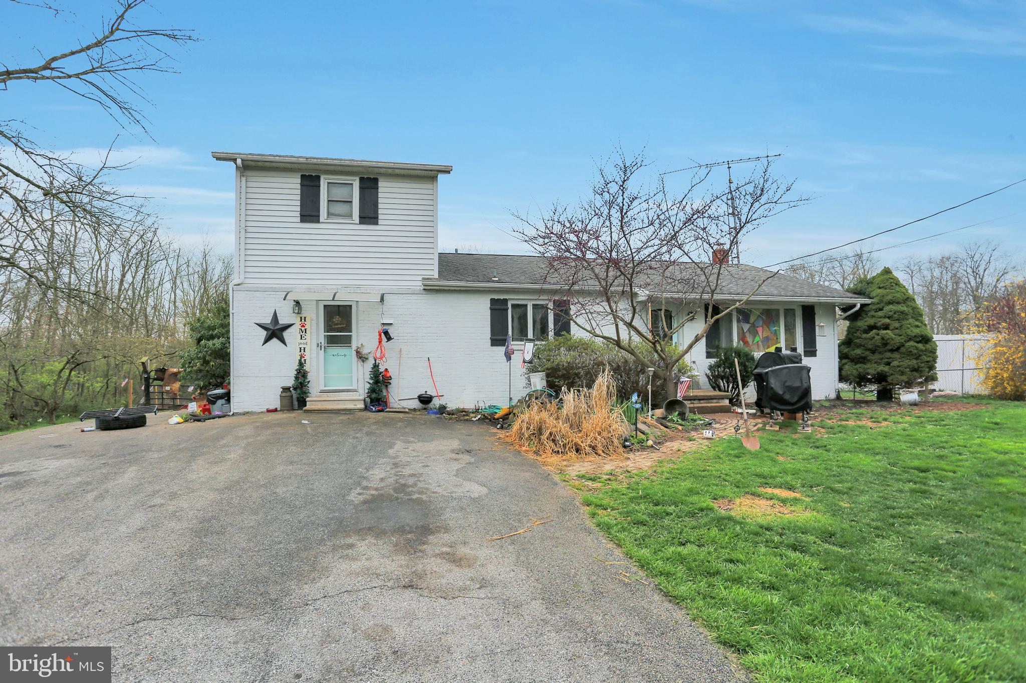 1259 Harney Road Littlestown, PA 17340 - Photo 3 of 21