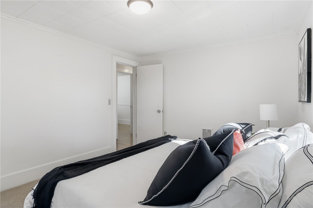 267 Laurelton Road Irondequoit, NY 14609 - Photo 18 of 37