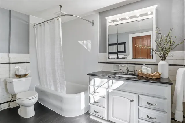 $245,000 | 267 Laurelton Road, Irondequoit, NY 14609