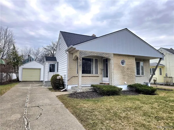 $149,900 | 85 Regent Street, Buffalo, NY 14206