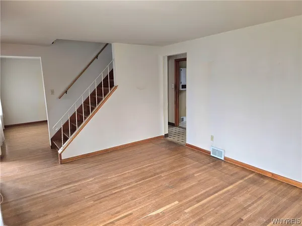 $149,900 | 85 Regent Street, Buffalo, NY 14206