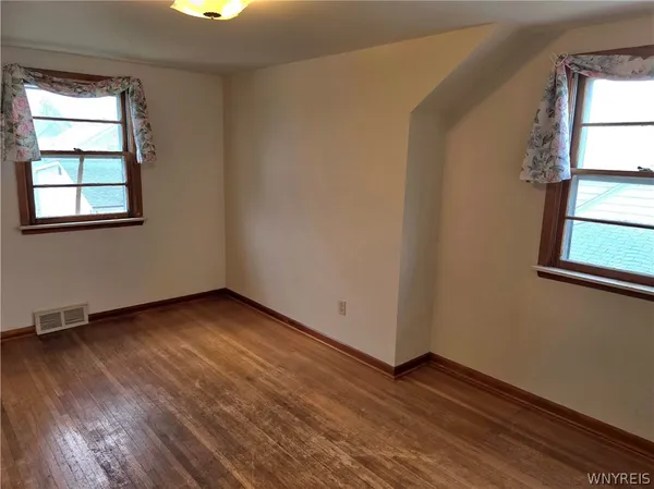 $149,900 | 85 Regent Street, Buffalo, NY 14206