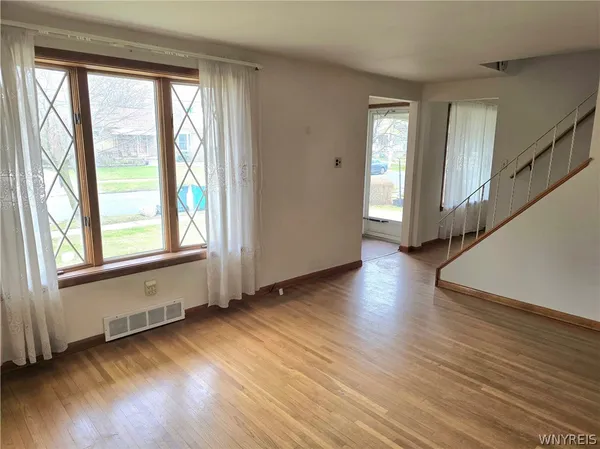 $149,900 | 85 Regent Street, Buffalo, NY 14206