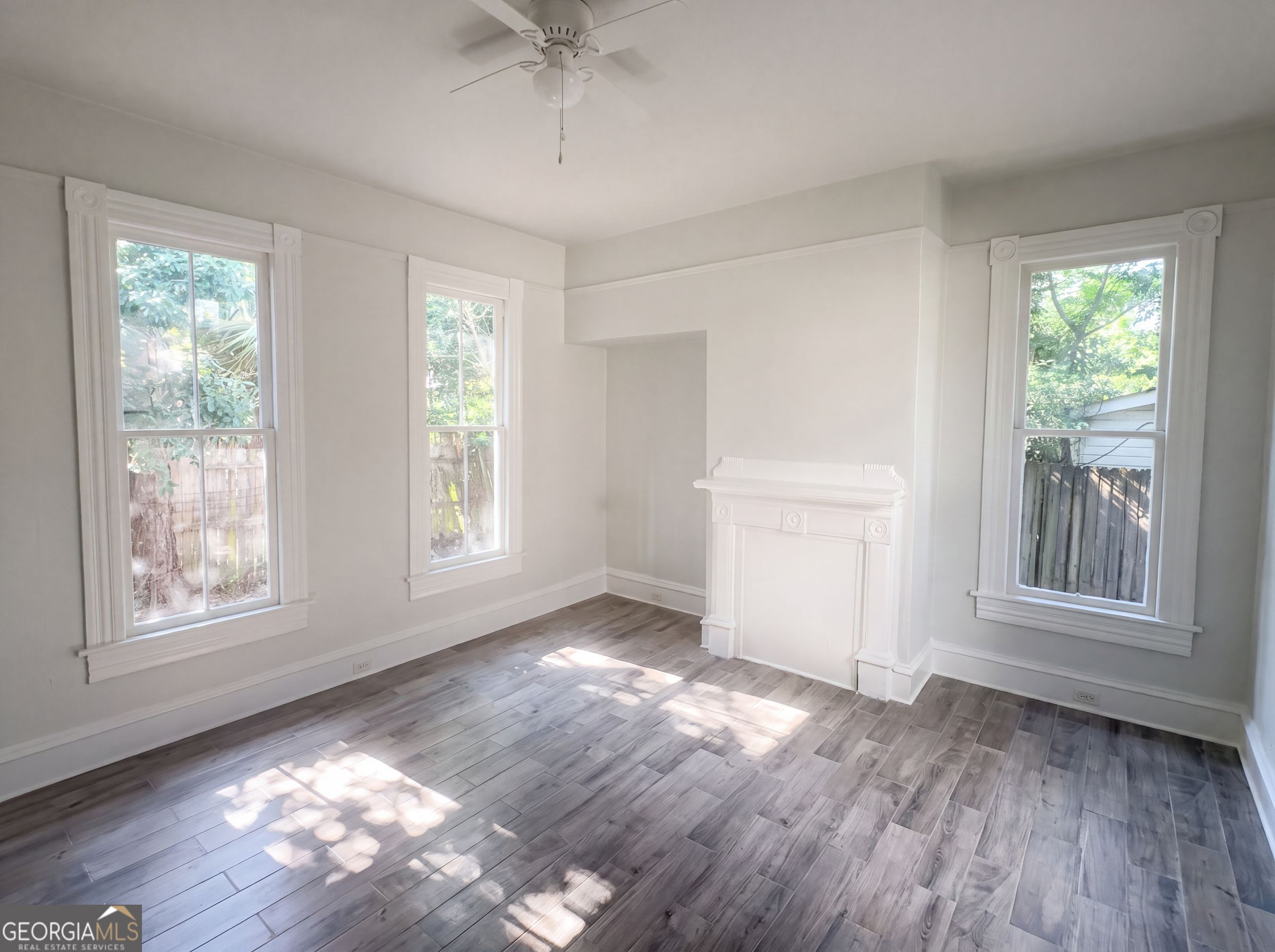 809 Mary Street Waycross, GA 31503 - Photo 9 of 24