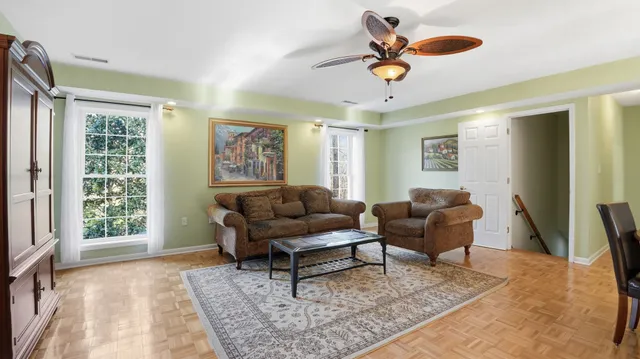 $595,000 | 2890 Winchester Highway, Lynchburg, TN 37352