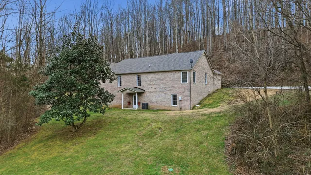 $595,000 | 2890 Winchester Highway, Lynchburg, TN 37352