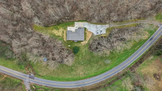 $595,000 | 2890 Winchester Highway, Lynchburg, TN 37352