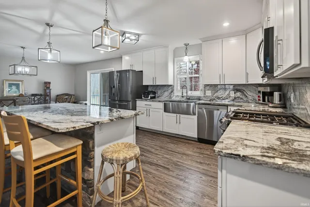 $410,000 | 7080 South 600 West, North Judson, IN 46366