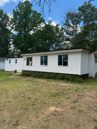 $159,900 | 3299 South Yale Avenue, Baldwin, MI 49304