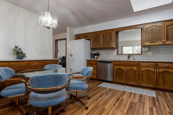 $335,000 | 2509 Northwest 86th Street, Kansas City, MO 64154