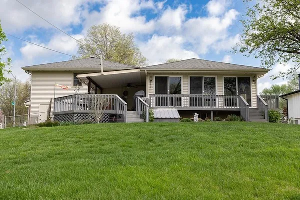 $335,000 | 2509 Northwest 86th Street, Kansas City, MO 64154