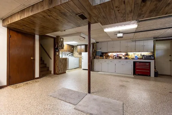 $335,000 | 2509 Northwest 86th Street, Kansas City, MO 64154