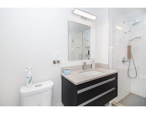 27 Parkvale Road Needham, MA 02492 - Photo 13 of 29 Gallery Image 13