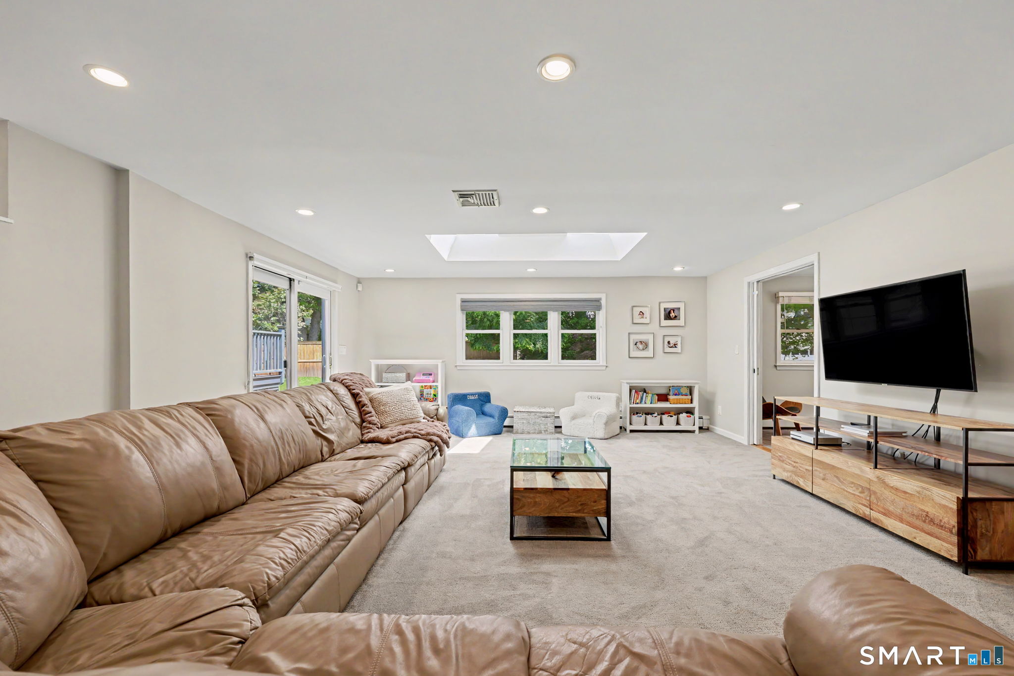 45 Cottontail Road Norwalk, CT 06854 - Photo 8 of 29
