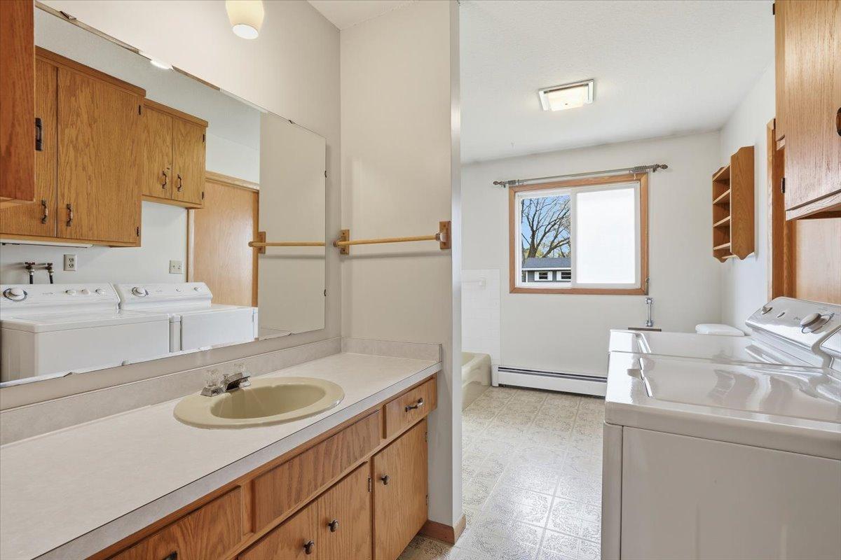 1430 8th Avenue Baldwin, WI 54002 - Photo 10 of 18
