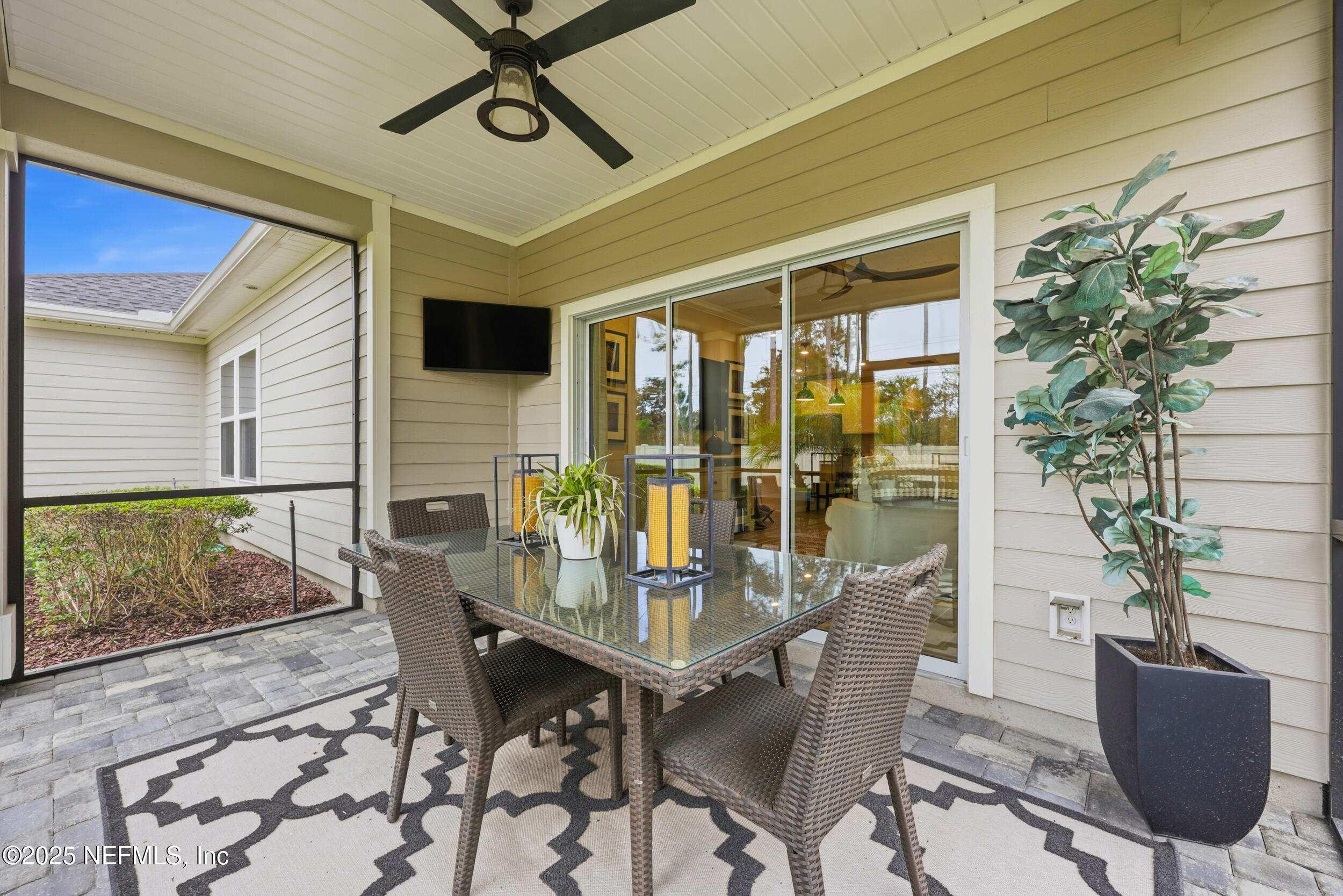 64 Round Robin Run St. Johns, FL 32259 - Photo 26 of 43 screened in lanai