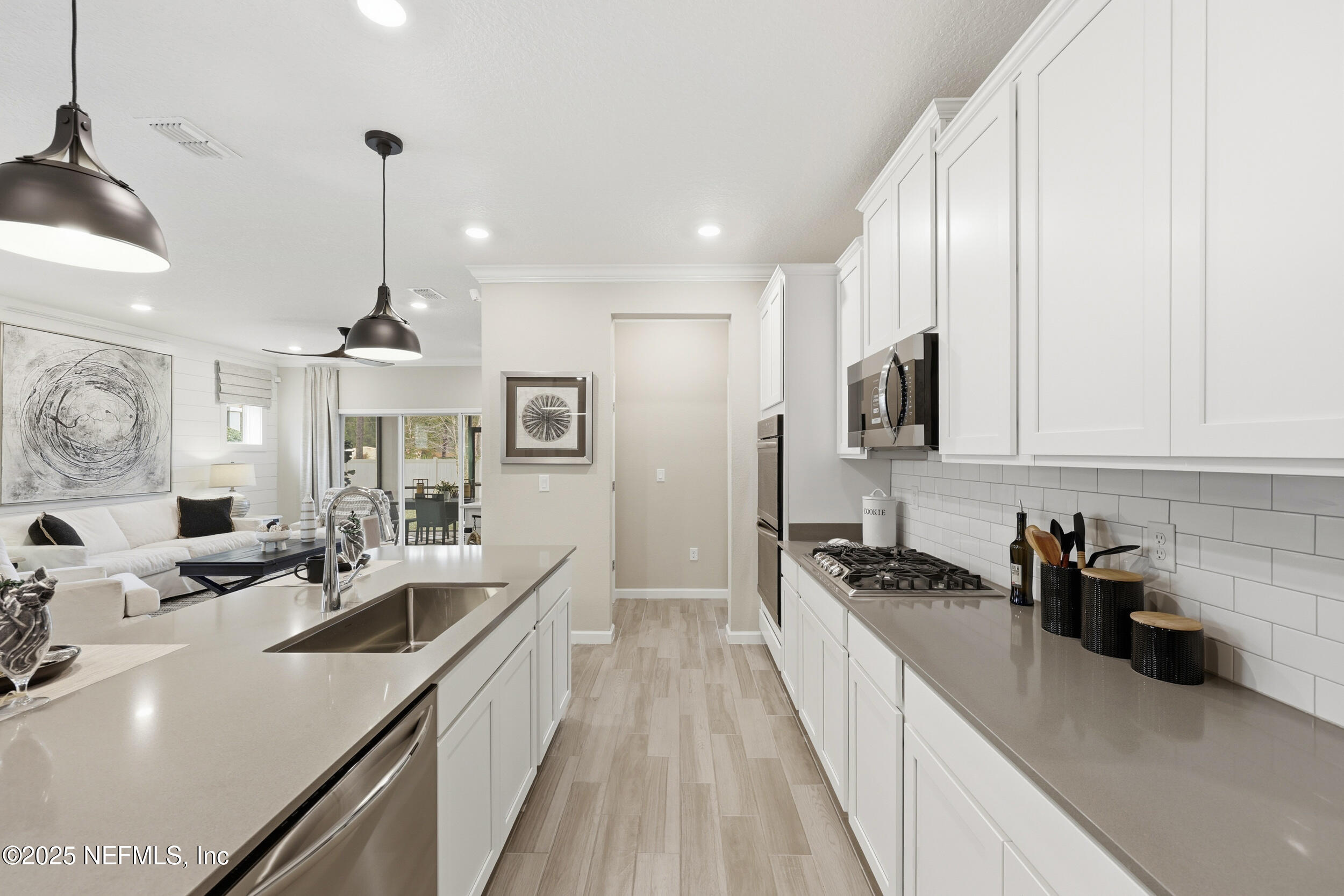 64 Round Robin Run St. Johns, FL 32259 - Photo 4 of 43 quartz counters