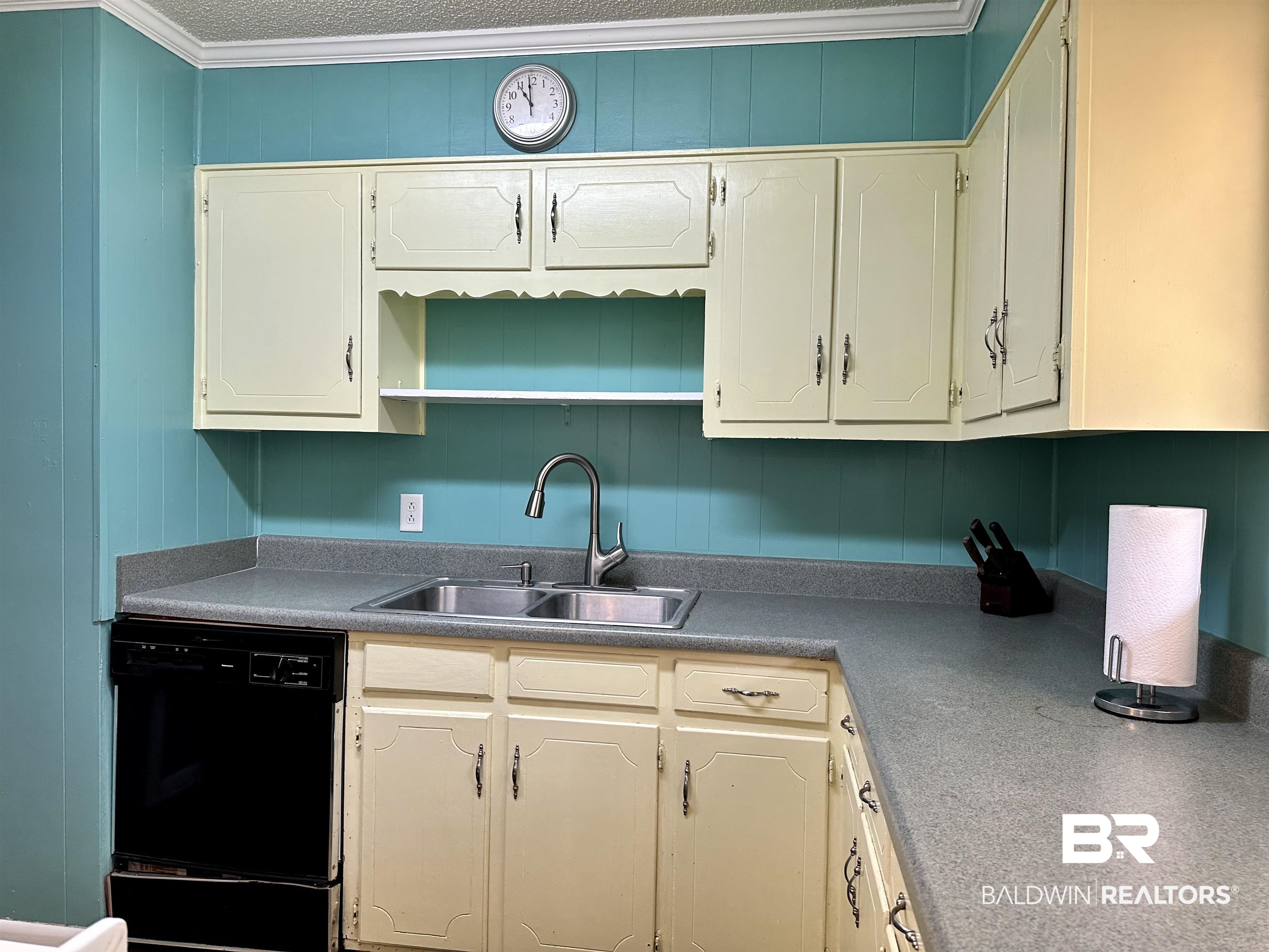 302 Luttrell Street Brewton, AL 36426 - Photo 7 of 18