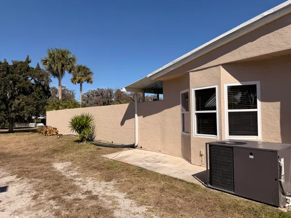 $575,000 | 2081 Southeast 24th Boulevard, Okeechobee, FL 34974